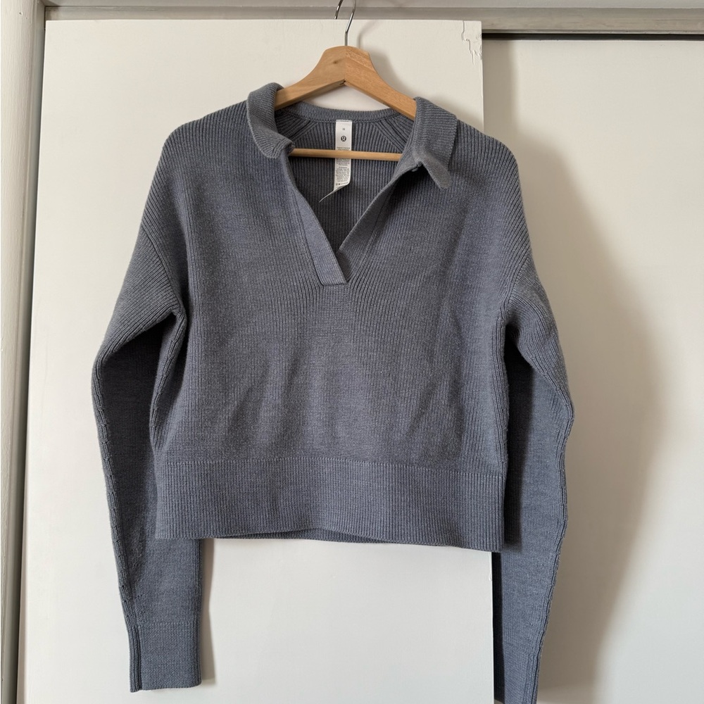 lululemon athletica V-Neck Sweater